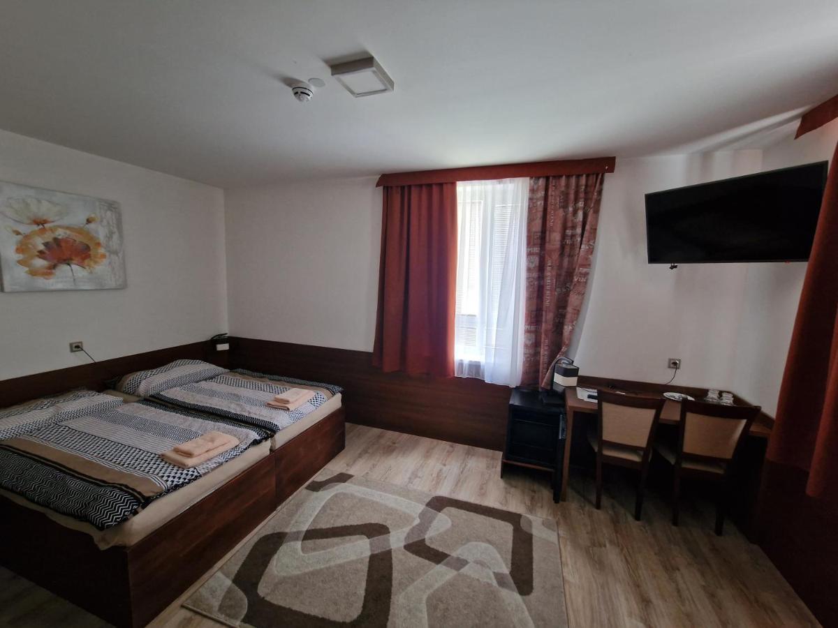 Penzion Pko Nitra Extérieur photo