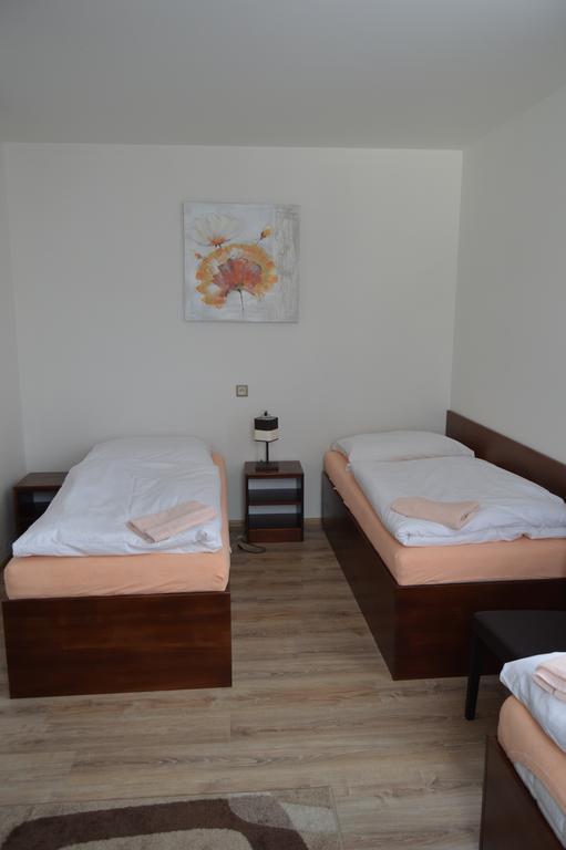 Penzion Pko Nitra Extérieur photo