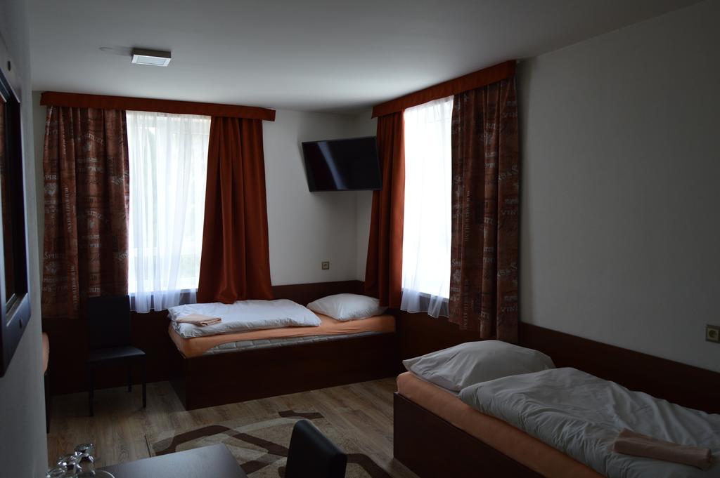 Penzion Pko Nitra Extérieur photo