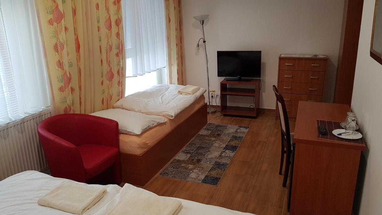 Penzion Pko Nitra Extérieur photo
